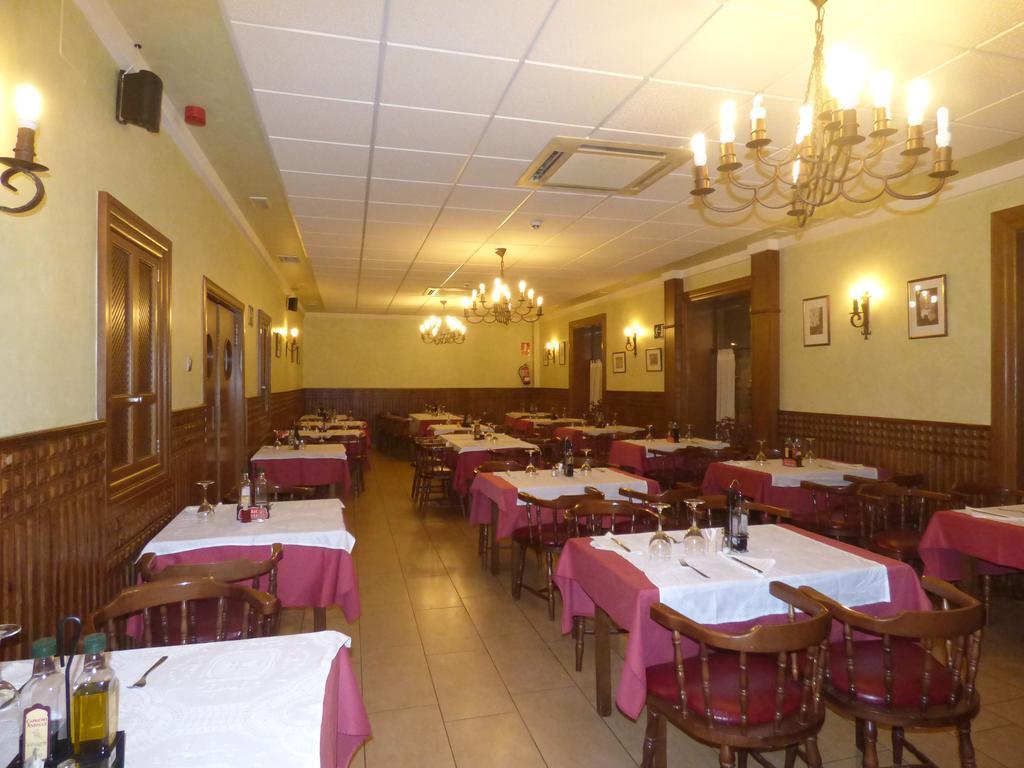 Hostal La Perdiz Sonseca Εξωτερικό φωτογραφία